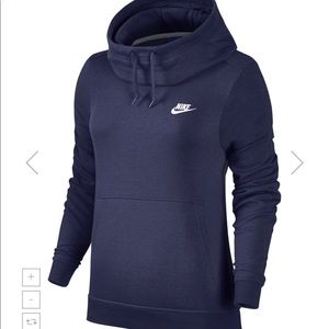 NIKE FUNNEL NECK SWEATSHIRT